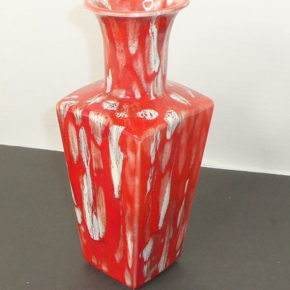 Hand Thrown Red/Orange Square Vase Signed by T T Size OS - Picture 3 of 5